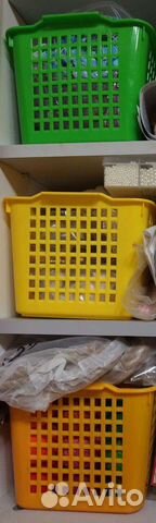 Удобные пластиковые ёмкости для хранения различных