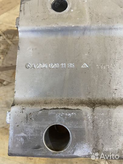 Домик левый Mercedes w204