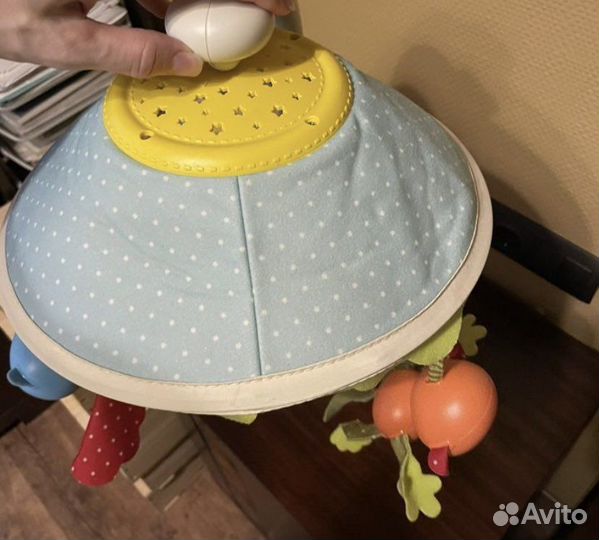 Мобиль на кроватку tiny love