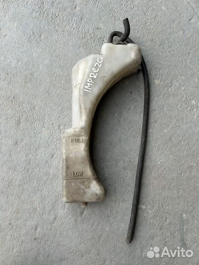 Расширительный бачок Subaru Impreza 1