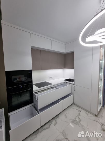 Кухня в наличии со склада. Рассрочка