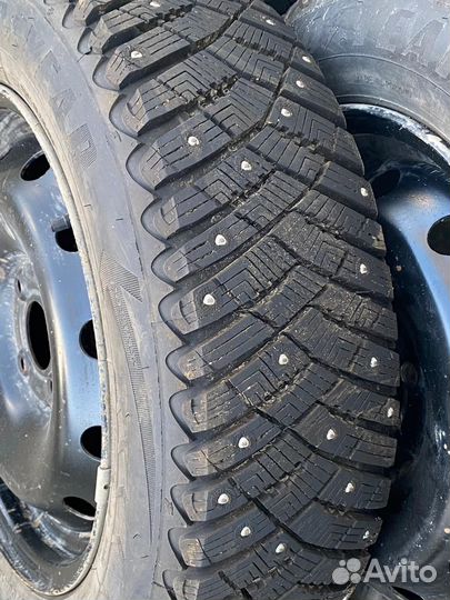 Goodyear Ultra Grip Ice Arctic 2 185/65 R15 88T