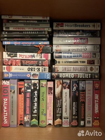 Видеокассеты с фильмами