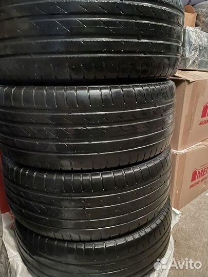 Nokian Tyres Hakka Black 225/55 R17