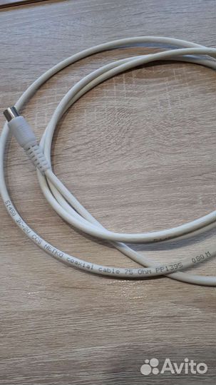Соединительный кабель