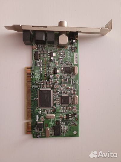 TV-тюнер AverTV Hybrid + FM PCI