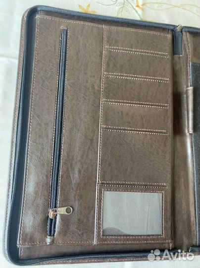 Кожаная папка для документов