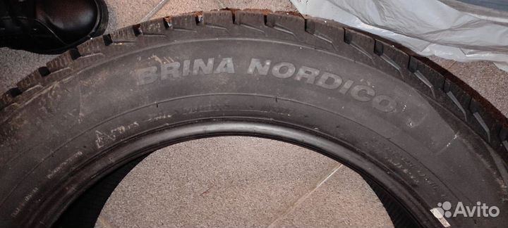 Viatti Brina Nordico V-522 215/55 R17