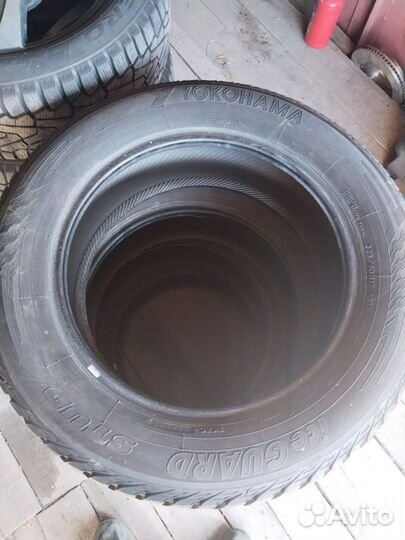 Yokohama Ice Guard Stud IG55 225/60 R17