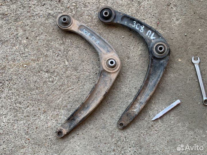 Рычаг передний левый пежо 308