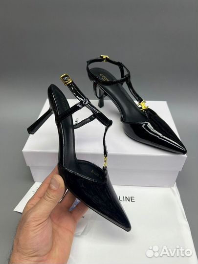 Босоножки Celine женские черные лакированные