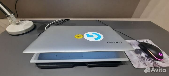 Ноутбук Lenovo