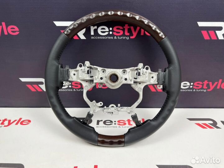 Руль Toyota Land Cruiser 200 в Стиле 16г S2113