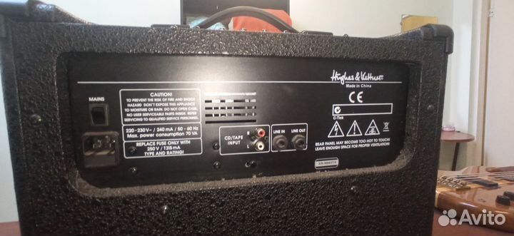 Комбоусилитель Hughes & Kettner гитарный