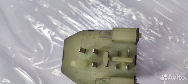 Блок управления зеркалами Audi 80 B4