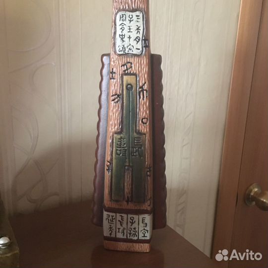 Ваза и картина