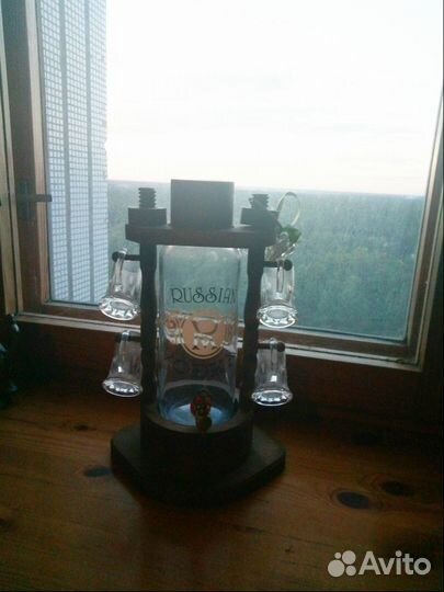 Емкость-украшение под водку