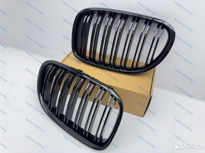 Решетка радиатора BMW F01, F03 M черный глянец