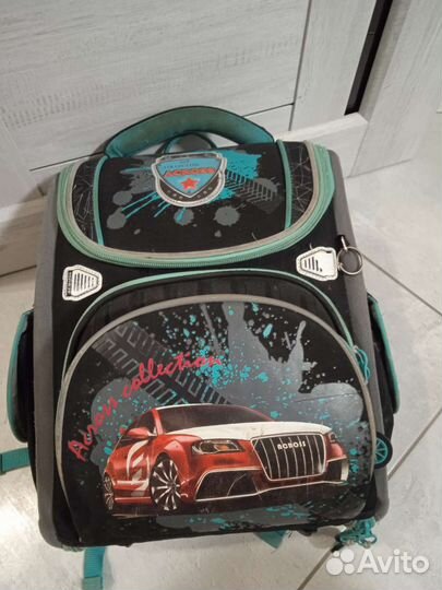 Рюкзак школьный