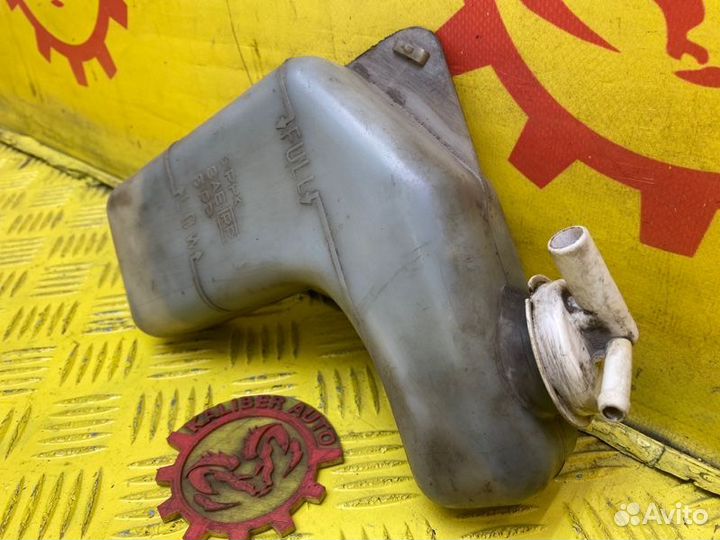 Бачок расширительный Mitsubishi Galant 8 2.0 6G93