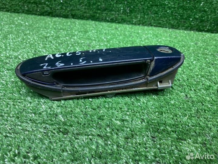 Ручка двери внешняя передняя левая Audi A6 C5