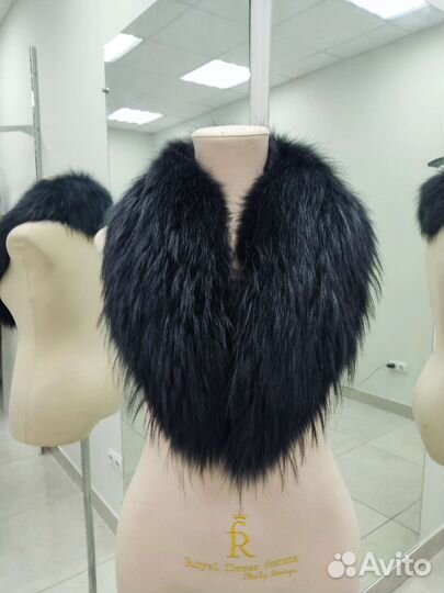 Меховой воротник чернобурка