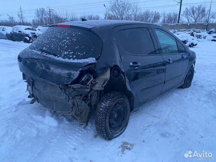 Рычаг подвески передний Peugeot 308 EP6