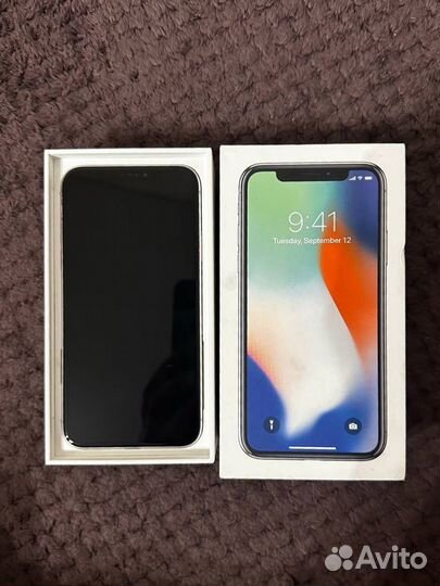 iPhone X, 64 ГБ