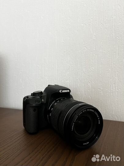 Canon EOS 650D Kit 18-135 IS STM