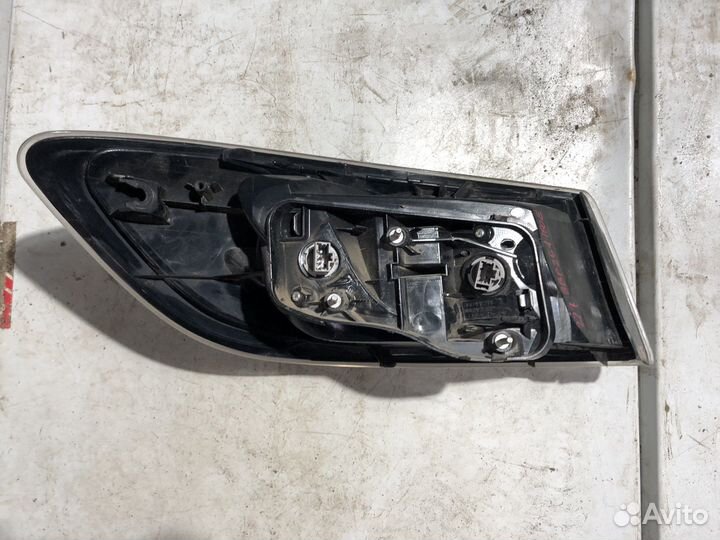 Задний правый стоп mazda 6