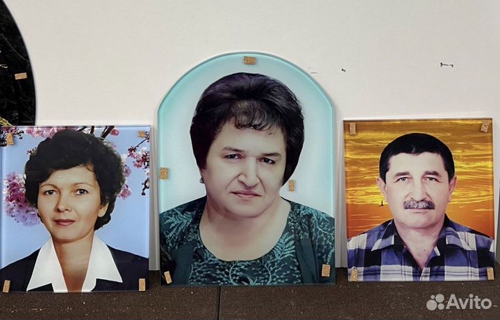 Портреты на памятники из стекла