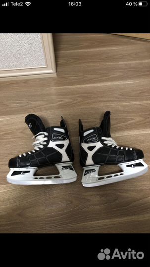 Коньки CCM