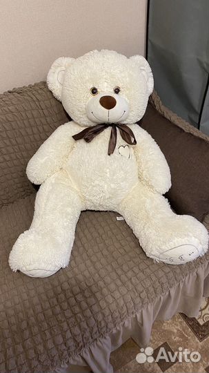 Плюшевый медведь большой