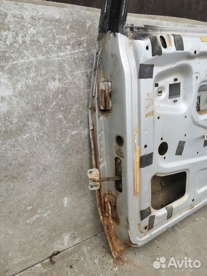 Задняя правая дверь от Ваз 2114