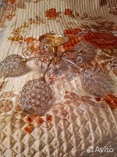 Люстра потолочная