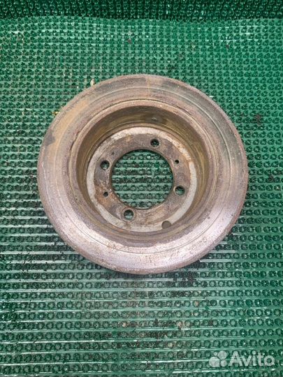 Диск тормозной задний левый Mitsubishi Legnum EC1W