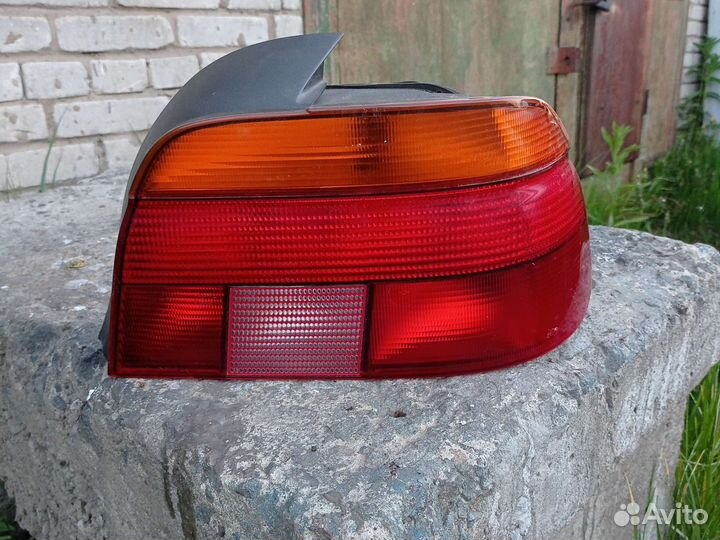 Задние фонарь bmw 5 e39