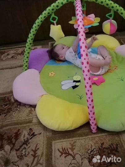 Развивающий коврик