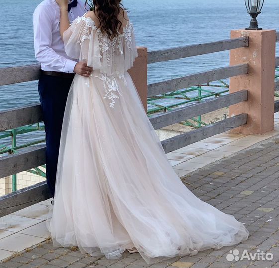 Платье свадебное