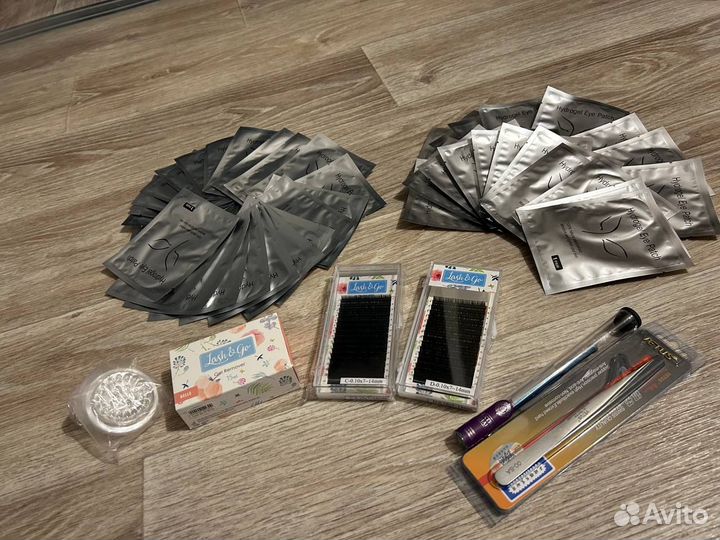 Кушетка для наращивания ресниц