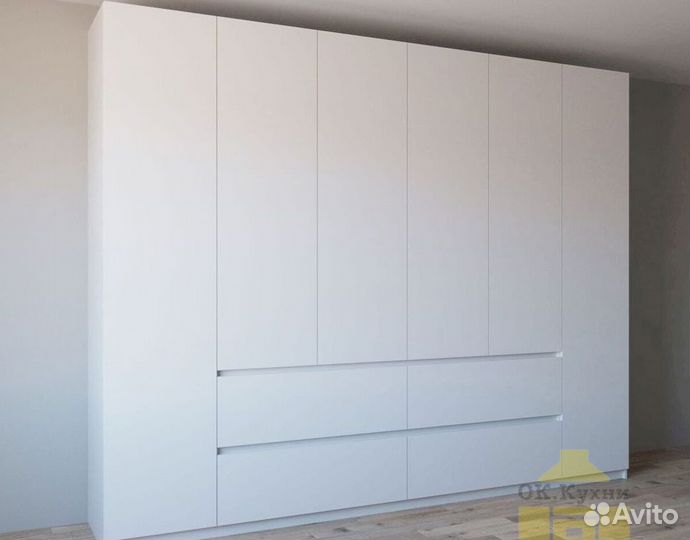 Распашной шкаф