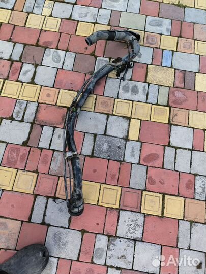 Toyota corolla USA 130 2003 горловина бензобака