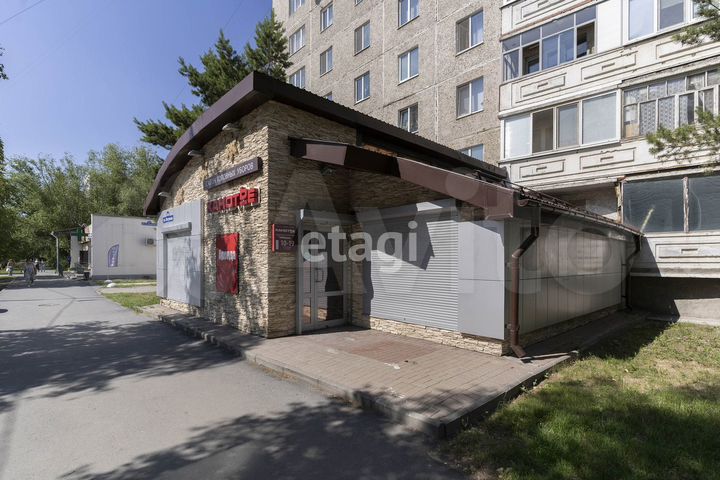 Продам торговое помещение, 130.8 м²