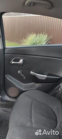 Kia Rio 1.4 МТ, 2011, 311 000 км