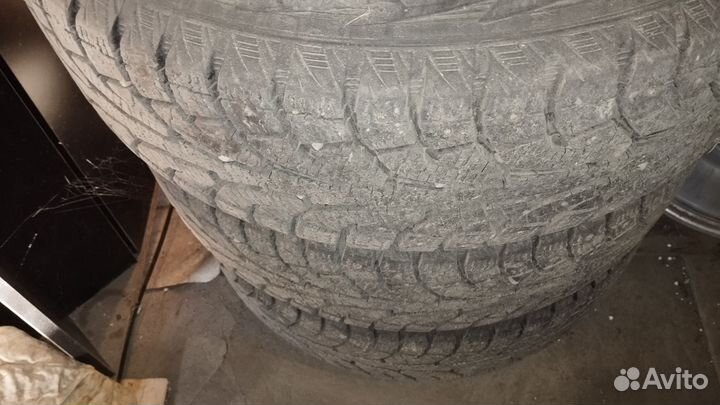 Комплект колес