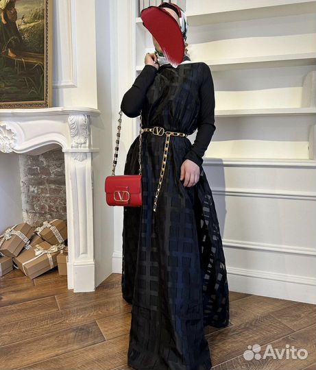 Вечернее платье