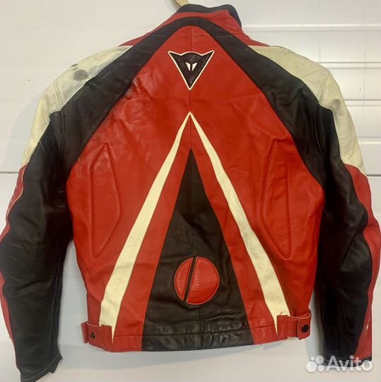 Мотокуртка кожанная от Dainese