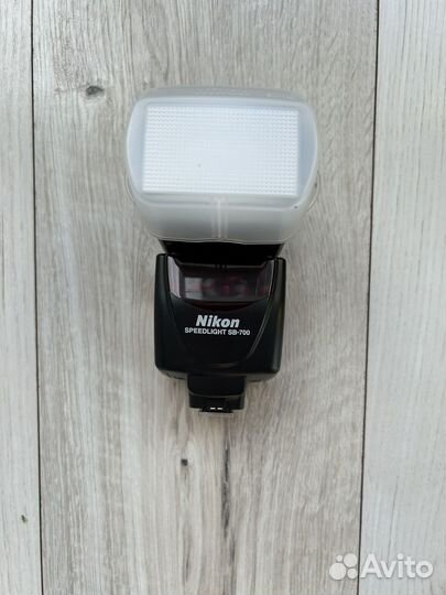 Вспышка Nikon sb 700