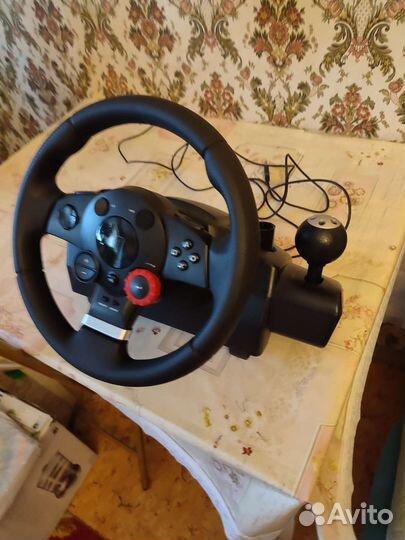 Игровой руль logitech driving force gt