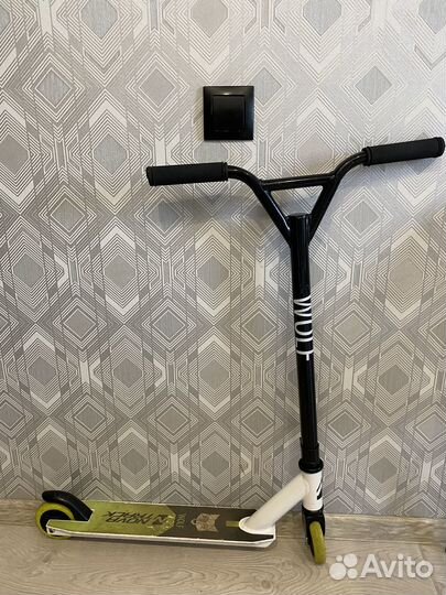 Трюковой самокат